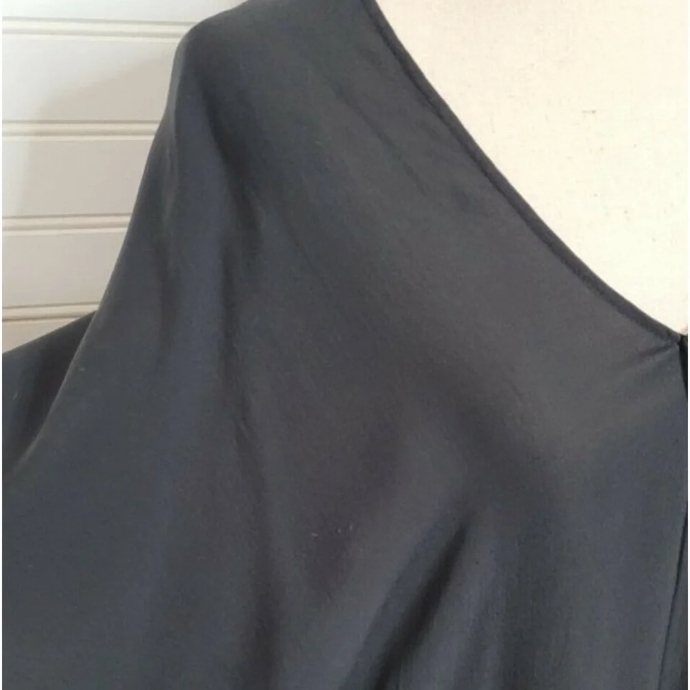 - Vince Black silk Chiffon Tunic - Picture 4 of 4